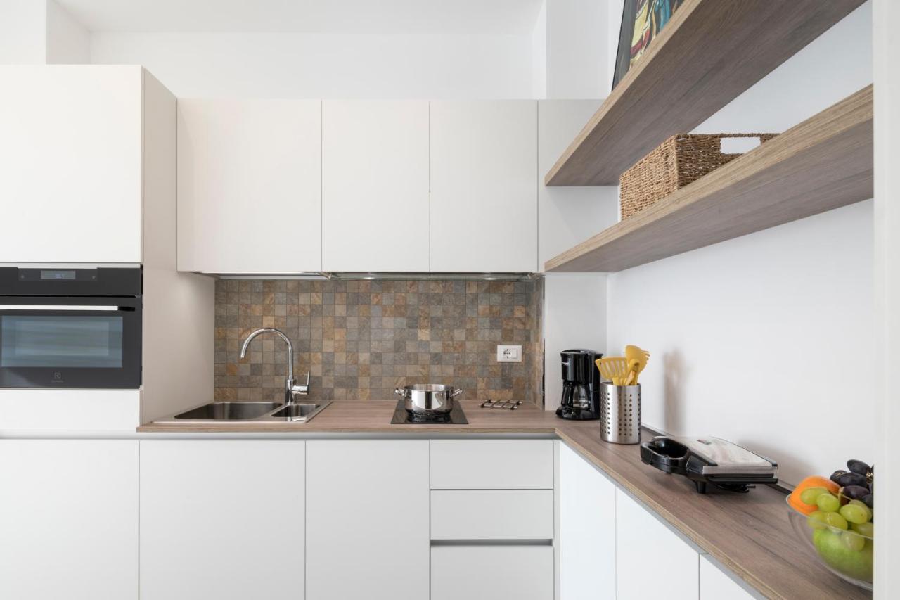 Apartamento Residenza Ai Ferrari Riva del Garda Exterior foto