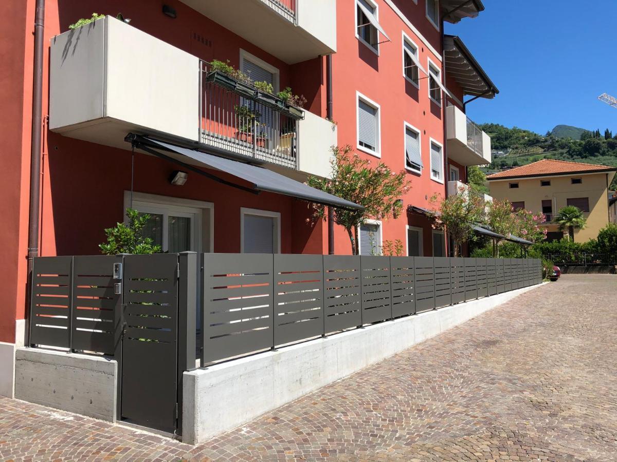 Apartamento Residenza Ai Ferrari Riva del Garda Exterior foto