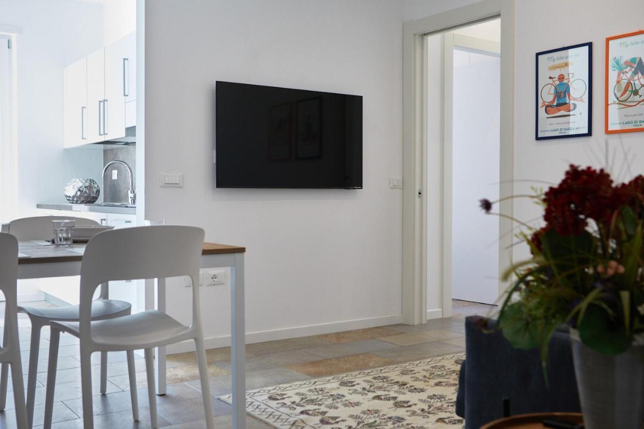Apartamento Residenza Ai Ferrari Riva del Garda Exterior foto