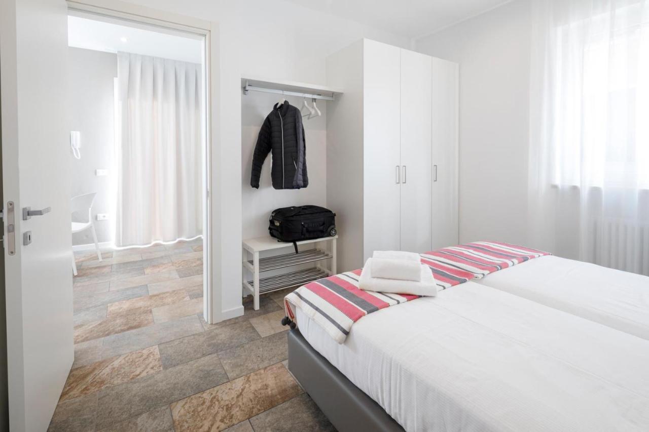 Apartamento Residenza Ai Ferrari Riva del Garda Exterior foto